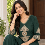 V-neck Emerald Green Co-ord