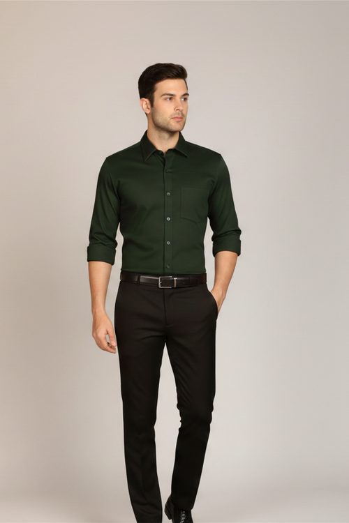Solid green slimfit shirt