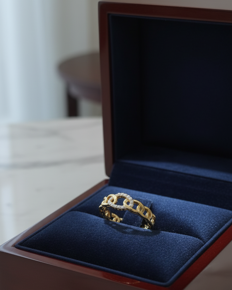Open Chain Band Ring