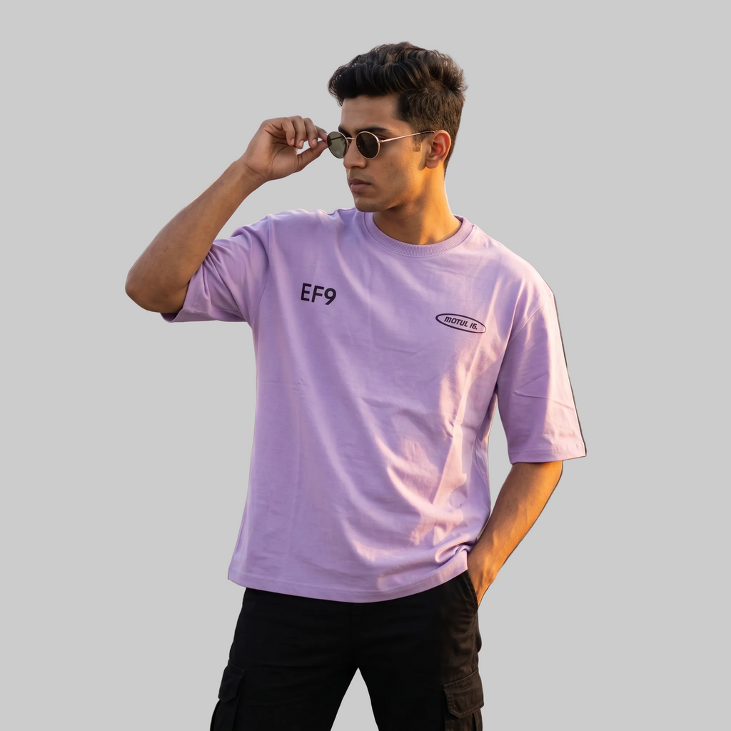 Motul 16 Oversized Graphic Tee