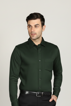 Solid green slimfit shirt