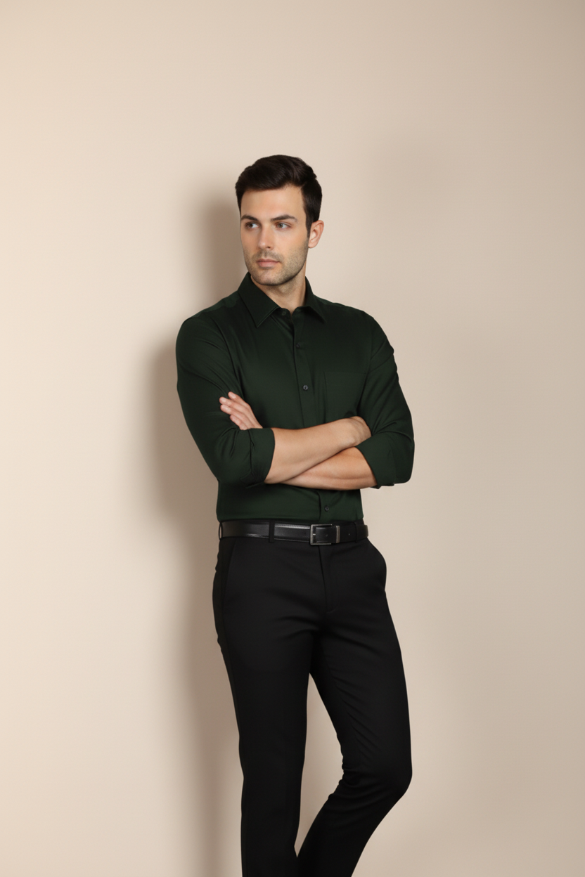 Solid green slimfit shirt