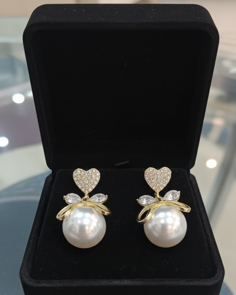 Heart & Pearl Earrings