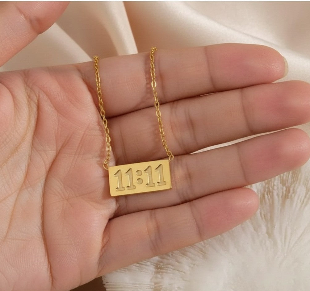 Chains with Pendants