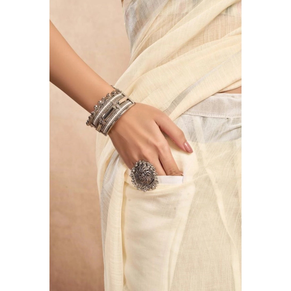 Cream Linen Floral Print Saree