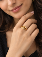Golden Interlock Band Ring