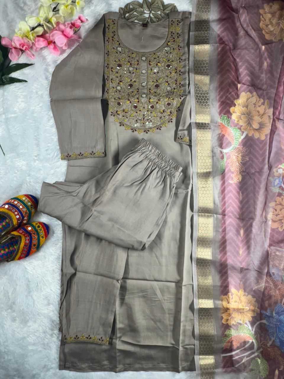 Grey & Maroon Embroidered Kurti Set