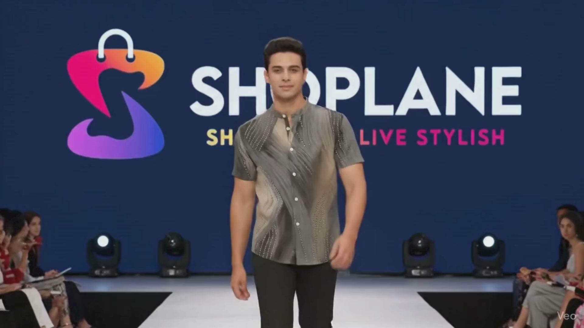 Geometric Short-Sleeve Shirt